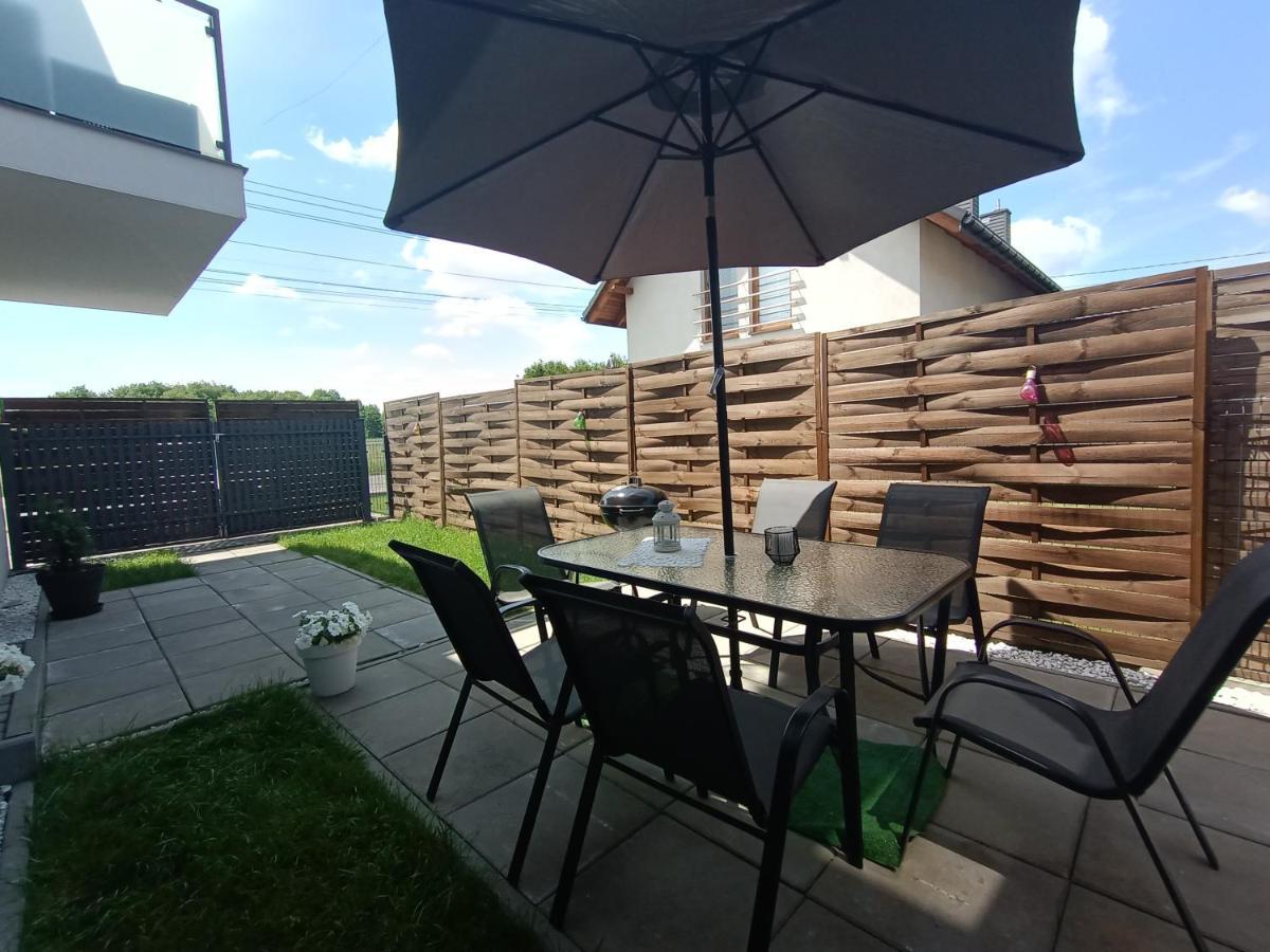 Apartament Przy Kopalni Srebra Тарновськє-Гури Екстер'єр фото